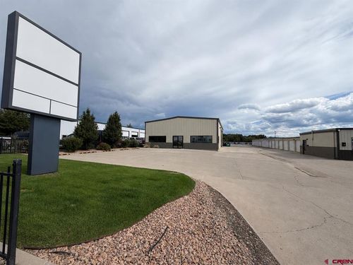 2330 E Main Street, Montrose, CO, 81401 | Card Image