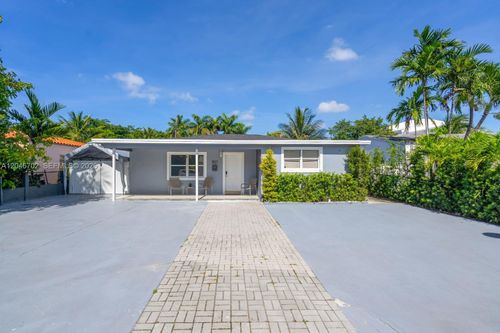 801 Nw 17th Ct, Miami, FL, 33125-3514 | Card Image