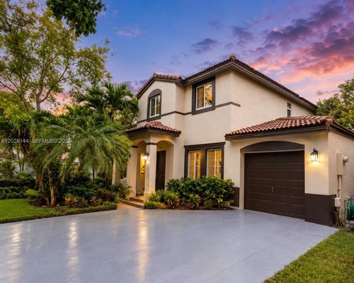 9633 Sw 163rd Ct, Miami, FL, 33196-5833 | Card Image