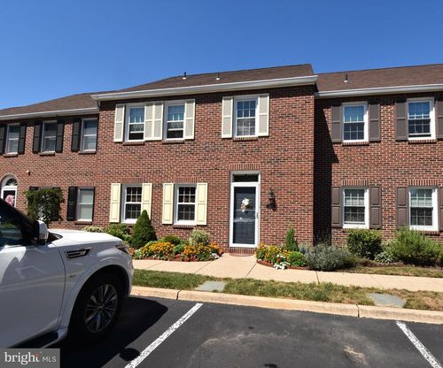 6-333 E Pearl St, Burlington, NJ, 08016-1747 | Card Image