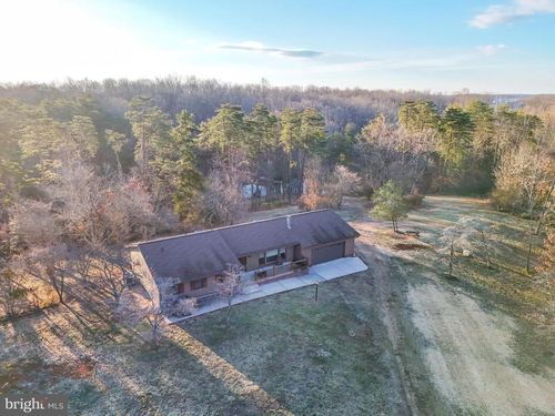 3807 Beartree Ln, Bumpass, VA, 23024-8849 | Card Image