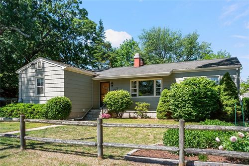 905 Bullocks Point Ave, Riverside, RI, 02915-4703 | Card Image