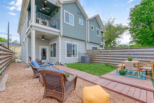 4435 Nichols St, Houston, TX, 77020-2627 | Card Image