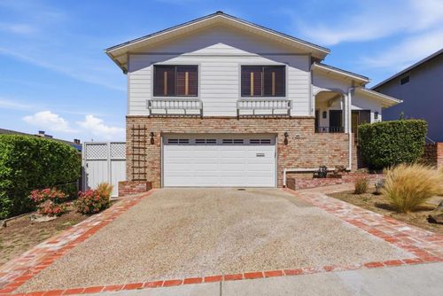 756 Newman Dr, South San Francisco, CA, 94080-2121 | Card Image