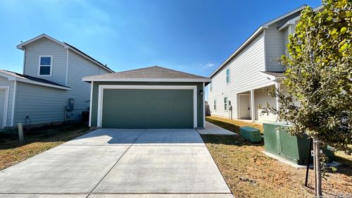 8155 Nube Medina, San Antonio, TX, 78252-4810 | Card Image