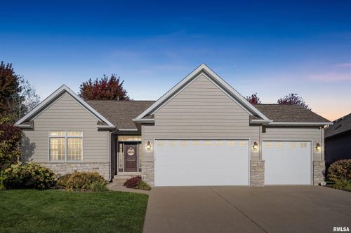 4406 W Kingston Circle, Bettendorf, IA, 52722 | Card Image