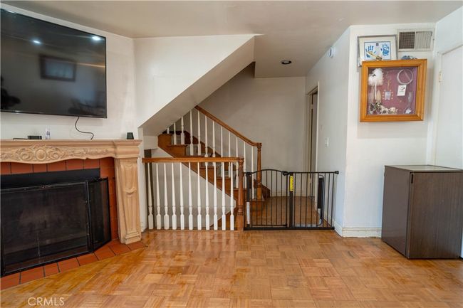 UNIT-33 - 14287 Foothill Blvd, Townhouse with 3 bedrooms, 3 bathrooms and 2 parking in Sylmar CA | Image 5