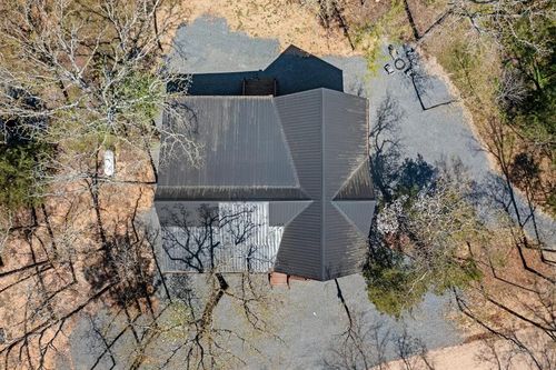 862 Hickory Post Rd, Broken Bow, OK, 74728-7686 | Card Image