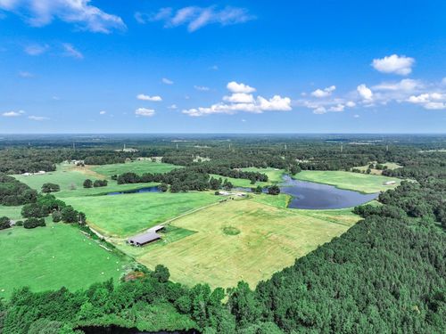 805 County Road 4106, Daingerfield, TX, 75638-3656 | Card Image