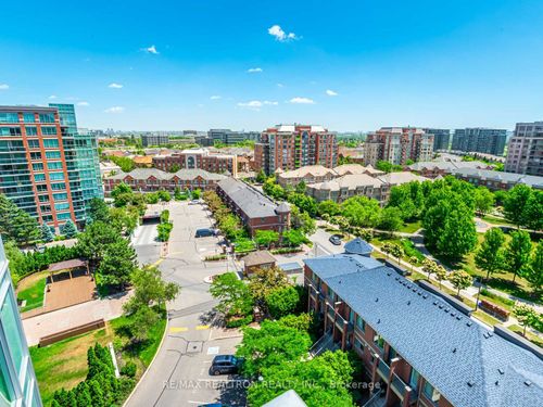 2-48 Suncrest Blvd, Thornhill, ON, L3T7Y5 | Card Image