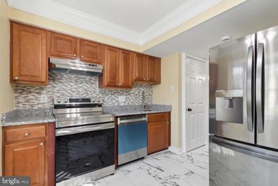 11-8 - 146 Kettle, Townhouse with 3 bedrooms, 2 bathrooms and null parking in WINDSOR MILL MD | Image 3