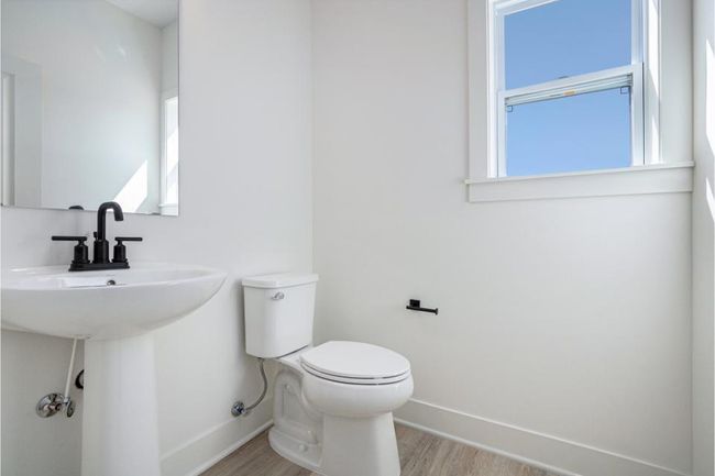 Stock photo - powder room | Image 6