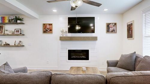 479 Ridge Top Ct, Clarksville, TN, 37040-3630 | Card Image
