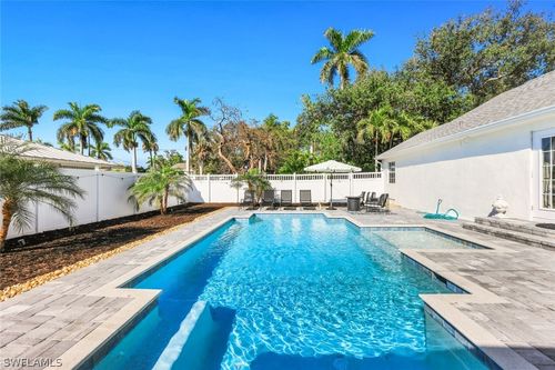 1321 Donna Dr, FORT MYERS, FL, 33919-1614 | Card Image