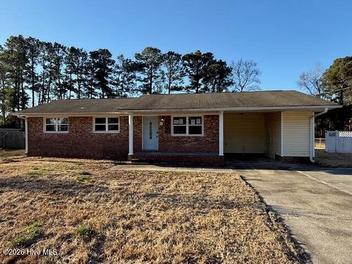 8 Oxford Dr, Jacksonville, NC, 28546-5407 | Card Image