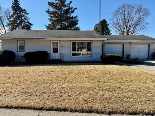 820 Crest View Trl, BYRON, IL, 61010-8945 | Card Image