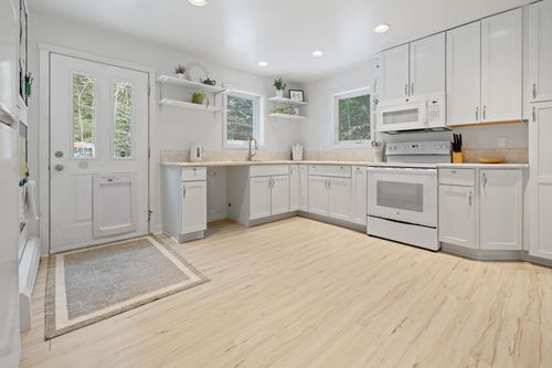 259 Jay Hill Rd, Quechee, VT, 05059 | Card Image