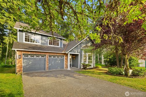 3736 248th Pl Se, Sammamish, WA, 98029-7718 | Card Image