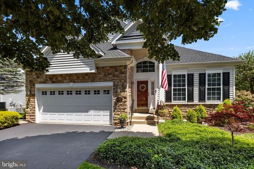 230 Bobwhite Rd, NEW HOPE, PA, 18938-5765 | Card Image