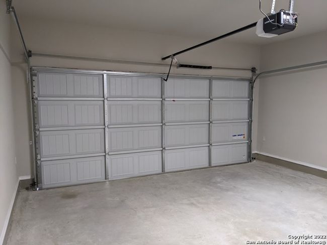 624 Heathers Way, Home with 3 bedrooms, 2 bathrooms and null parking in Seguin TX | Image 11