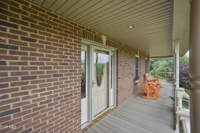 1124 Elizabethton Hwy, House other with 3 bedrooms, 3 bathrooms and null parking in Bluff City TN | Image 61