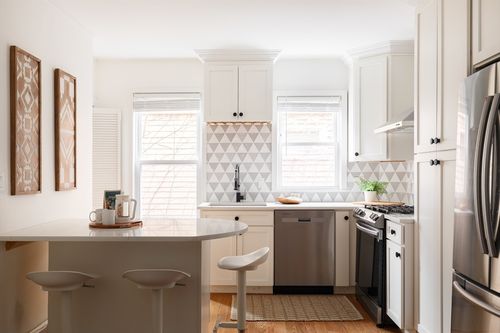 apt-1-24 Washburn Ave, Cambridge, MA, 02140-1169 | Card Image