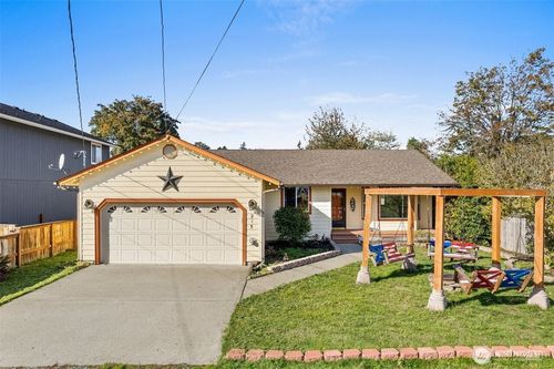 215 James St S, Roy, WA, 98580 | Card Image