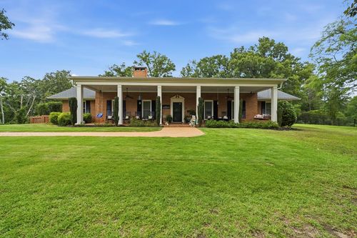 601 N Tattnall St, Milledgeville, GA, 31061-2637 | Card Image