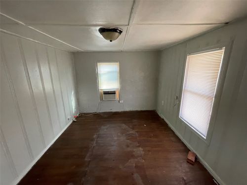 2910 S 15th St, Abilene, TX, 79605-5150 | Card Image