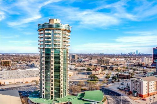 unit-153-5900 Mosteller Dr, Oklahoma City, OK, 73112-4610 | Card Image