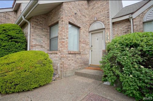 1131 Loft Cv, Evansville, IN, 47715-7810 | Card Image