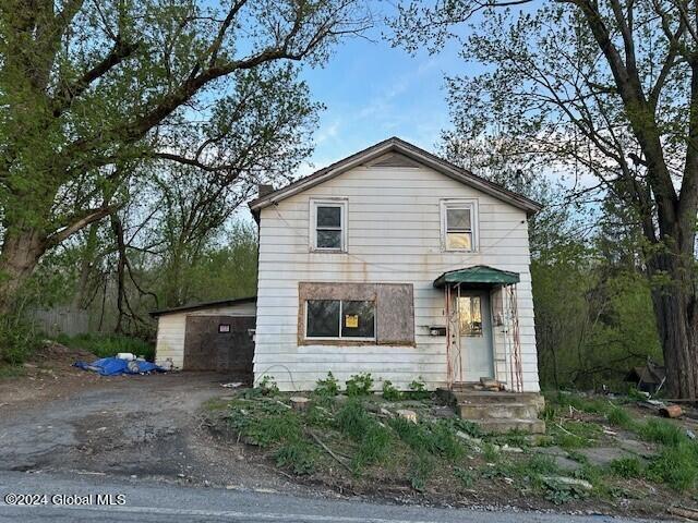 Eddy St, Greenwich, NY 12834