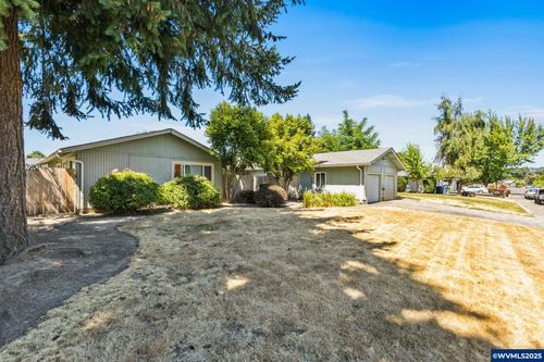 967 Shenandoah Dr Se, Salem, OR, 97317-5952 | Card Image