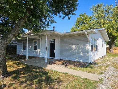 3001 Auburn Rd, Indianapolis, IN, 46224-2404 | Card Image