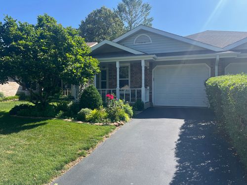 1552 Lighthouse Dr, Naperville, IL, 60565-1477 | Card Image
