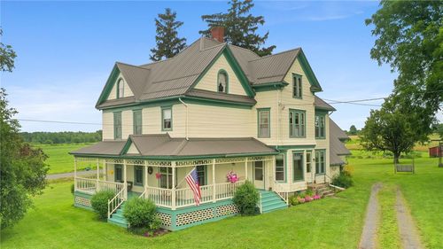 643 Cobb St, Groton, NY, 13073-8728 | Card Image