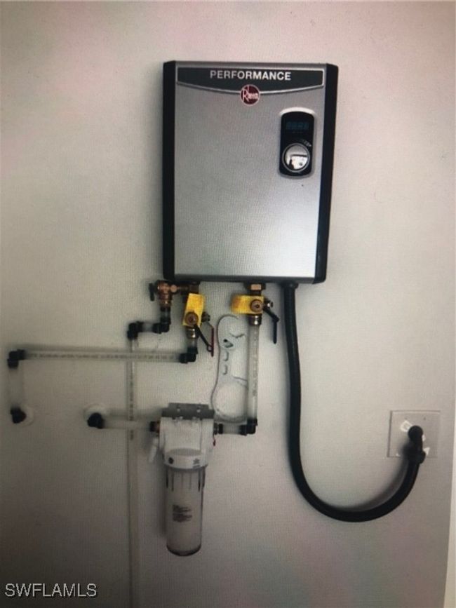 tankless water heater | Image 21