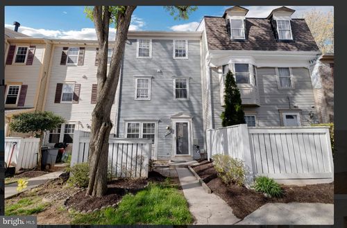 98-11462 Fruitwood Way, GERMANTOWN, MD, 20876-5511 | Card Image
