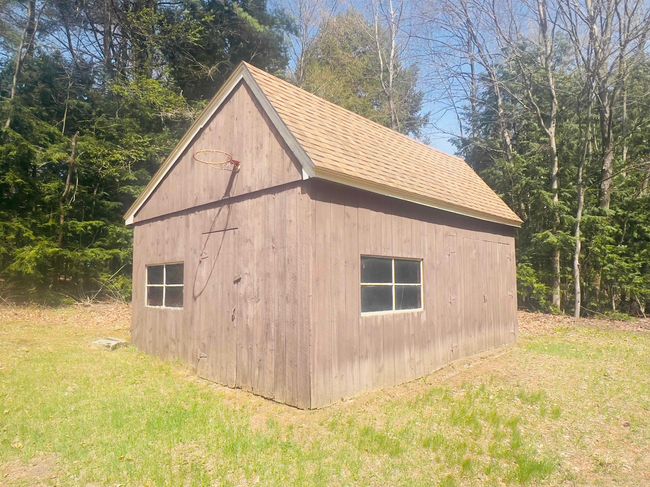 112 Breezy Acres Dr, House other with 4 bedrooms, 2 bathrooms and null parking in Vernon VT | Image 35