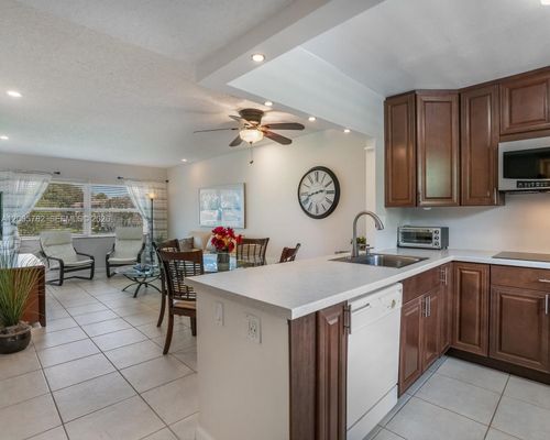 511-3506 Nw 49th Ave, Lauderdale Lakes, FL, 33319-5369 | Card Image