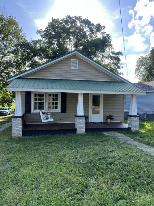 816 S High St, Winchester, TN, 37398-2120 | Card Image