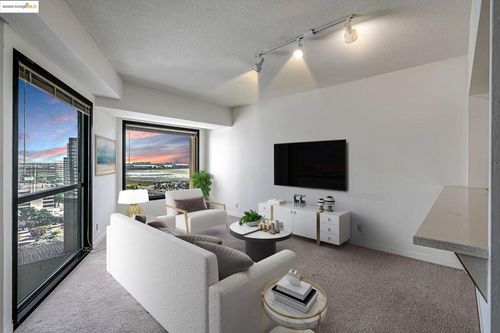 apt-1601-6363 Christie Ave, Emeryville, CA, 94608-1942 | Card Image
