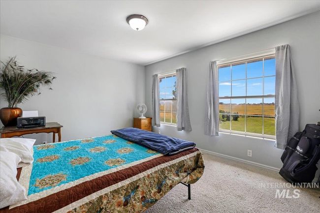 294 N 950 E, House other with 4 bedrooms, 3 bathrooms and 2 parking in Declo ID | Image 29