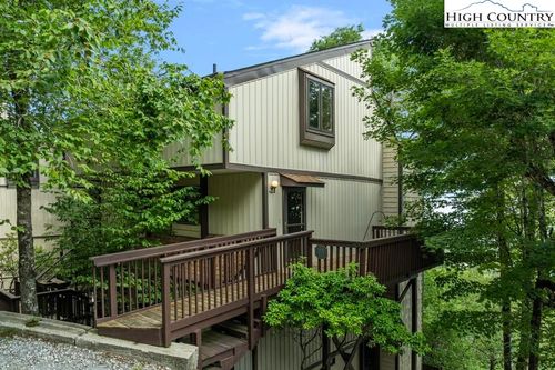 d15-220 Northridge Rd, Beech Mountain, NC, 28604-7000 | Card Image