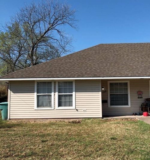 1328-1326 S Travis St, Sherman, TX, 75090-8580 | Card Image