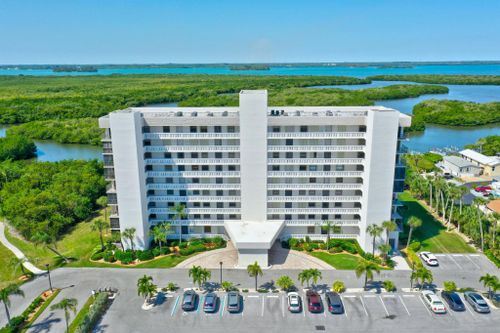 apt-804-5059 N Highway A1a, Hutchinson Island, FL, 34949-7815 | Card Image