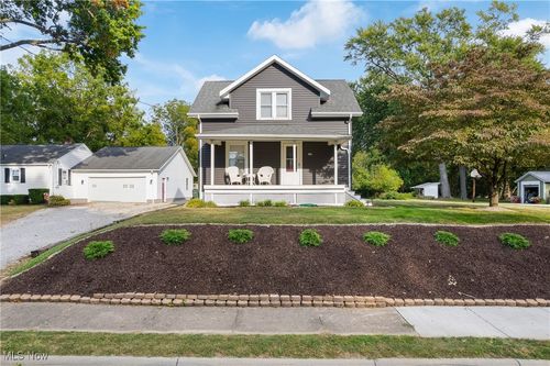 360 Woodside Ave Ne, North Canton, OH, 44720-2565 | Card Image