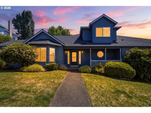12612 Se 130th Ave, Happy Valley, OR, 97086-1629 | Card Image