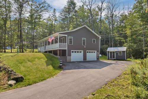 729 Old Wolfeboro Rd, Alton, NH, 03809-5325 | Card Image