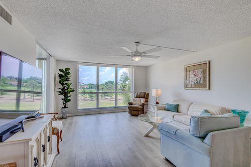 apt-305-5390 Woodland Lakes Dr, Palm Beach Gardens, FL, 33418-3959 | Card Image